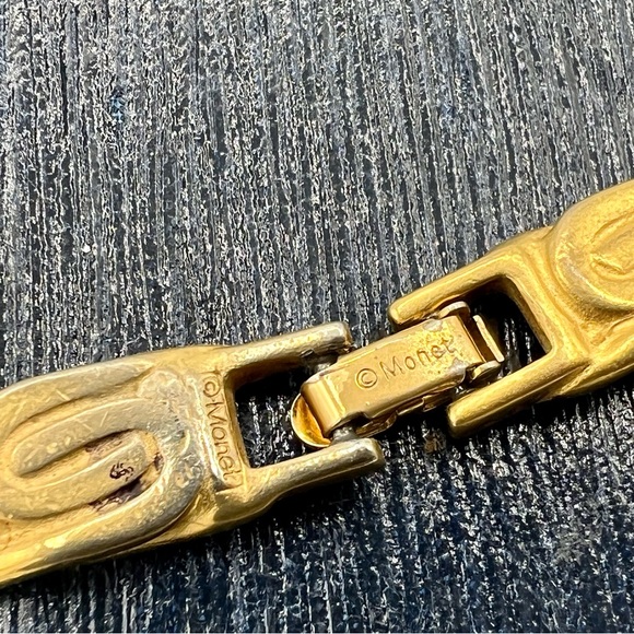 Vintage MONET 24” snail chain necklace gold wide 9mm links heavy! - Picture 4 of 10